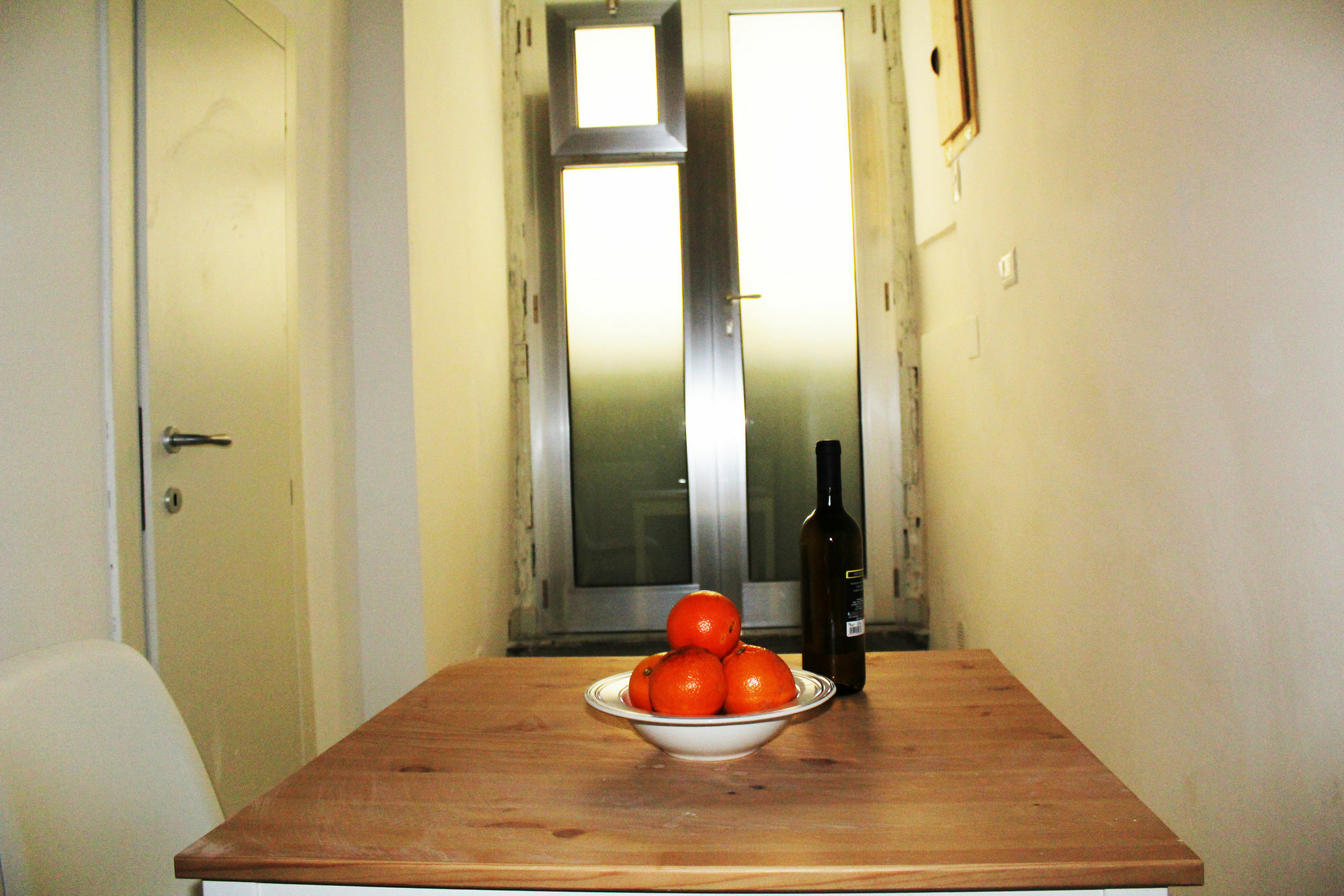 Monohouse Apartment Наполи Екстериор снимка